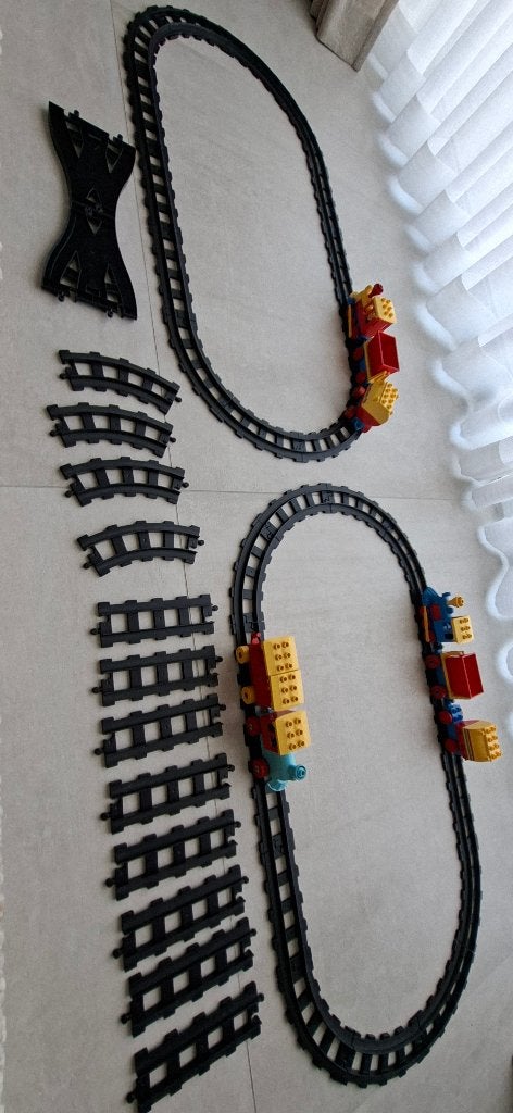 Starterset trein. Duwtrein en sporen, Kinderen en Baby's, Overige thema's, Overige typen, Ophalen of Verzenden, Zo goed als nieuw