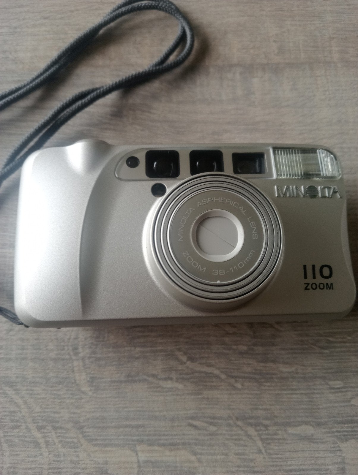 Analoge camera MINOLTA 110 zoom, Audio, Tv en Foto, Fotocamera's Analoog, Ophalen of Verzenden, Nieuw, Compact, Minolta