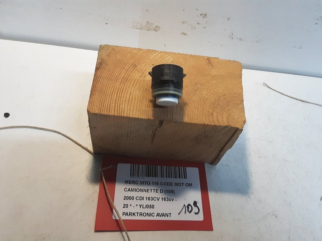 PARKEERSENSOR Mercedes-Benz Vito (447.6) (A0009055504), Gebruikt, Mercedes-Benz, Mevr. I. Hauben, Rue de l'Espoir 34 34
4030  GRIVEGNÉE, BE