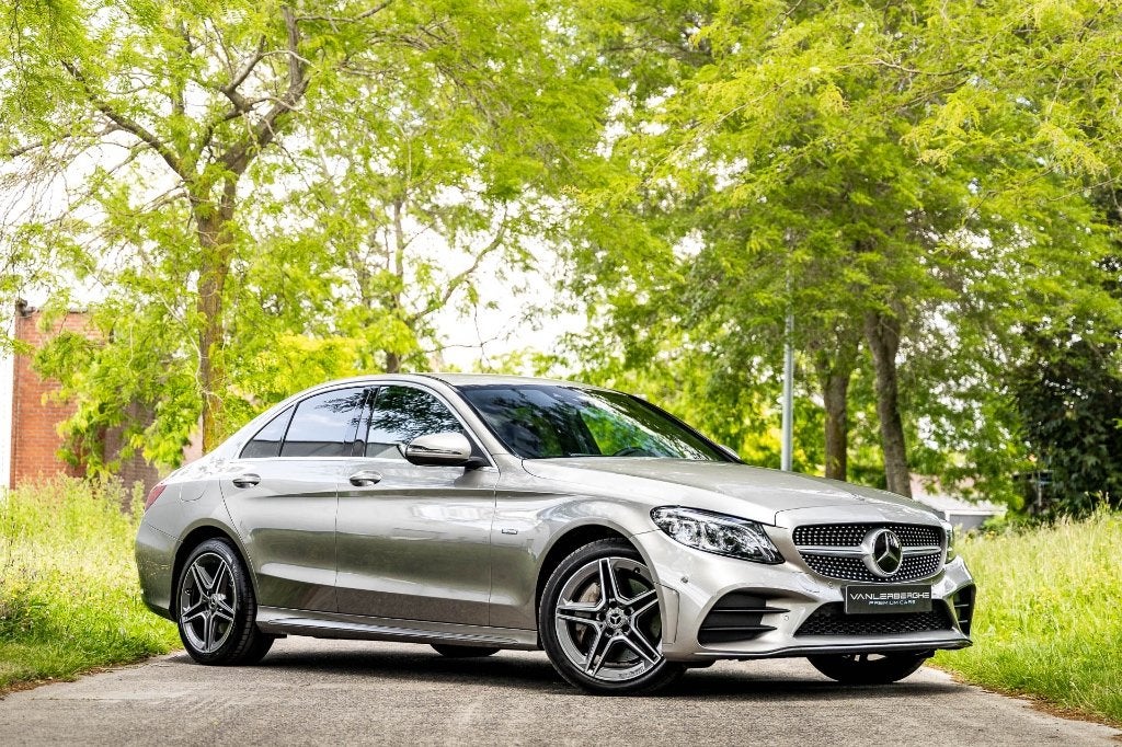 Mercedes C300de AMG Berline * HUD * ACC * Camera * Burmester, Achterwielaandrijving, 143 kW, 4 cilinders, 34 g/km