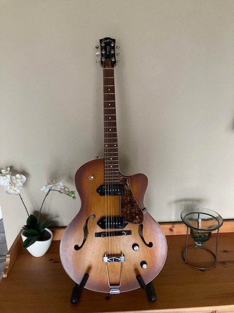 Godin 5th Avenue Kingpin II Cognac Burst, Muziek en Instrumenten, Gebruikt, Hollow body, Met versterker, Ophalen