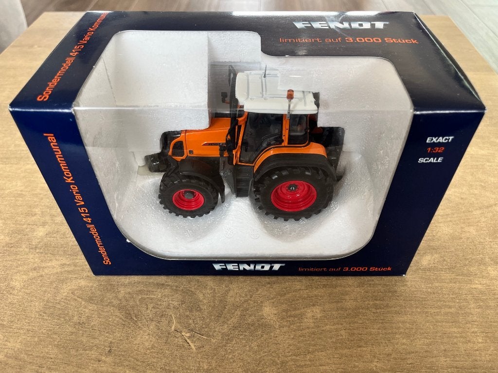 Fendt 415 Vario Kommunal Sondermodell - Universal Hobbies, Hobby en Vrije tijd, Modelauto's | 1:32, Ophalen of Verzenden, Nieuw