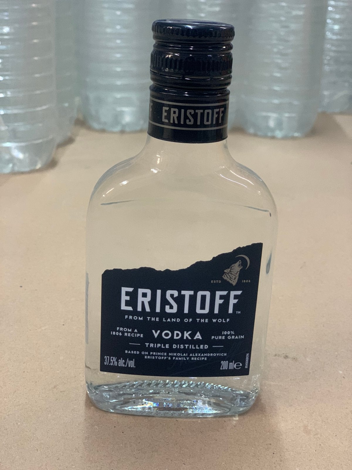 Eristoff Vodka 20cl – Carton de 24 bouteilles, Enlèvement ou Envoi, Comme neuf