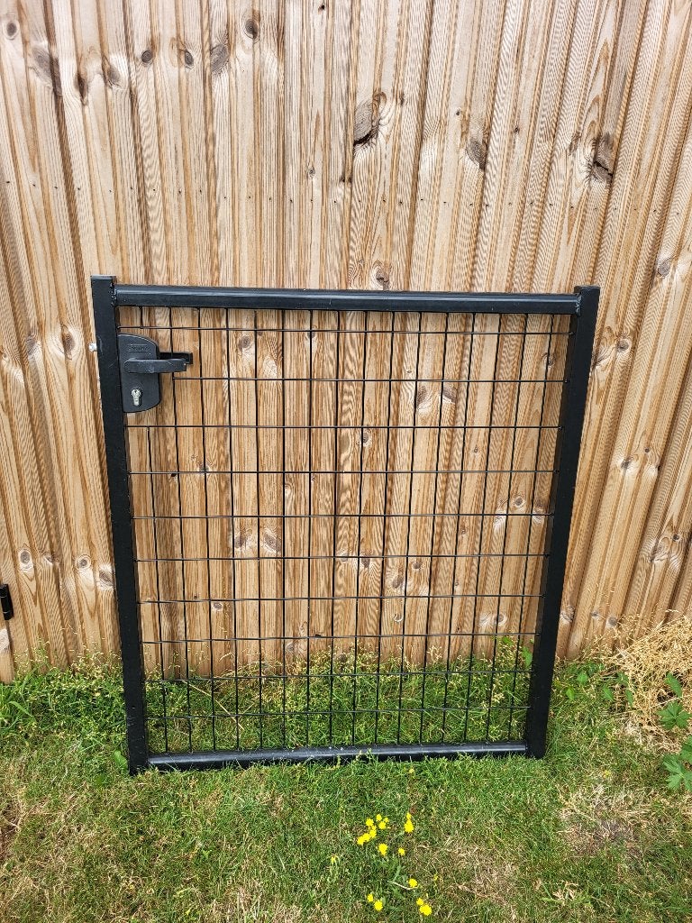 Tuinpoortje zwart met Locinox slot, Tuin en Terras, Tuinpoorten, Ophalen, Gebruikt, 100 tot 150 cm, 100 tot 150 cm