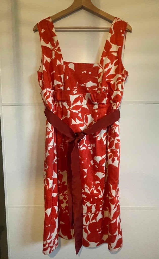 Robe NATAN Collection taille 44 rouge/blanche avec ceinture, Vêtements | Femmes, Enlèvement ou Envoi, Comme neuf, Longueur genou