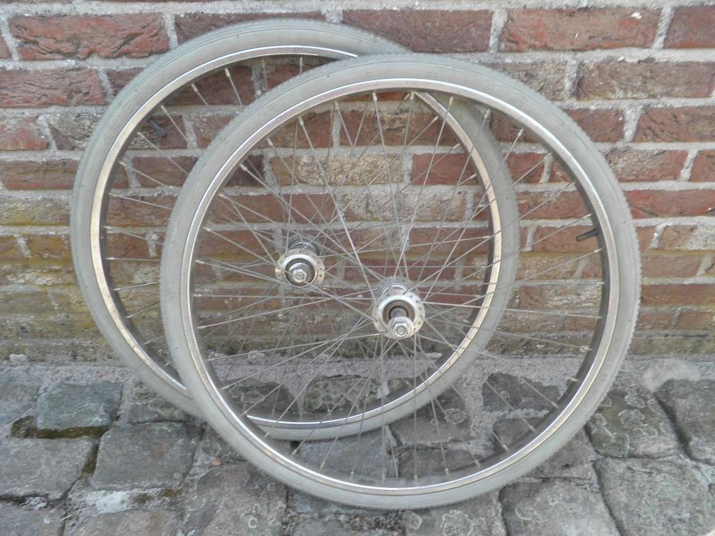 set rolstoel wielen 26", Diversen, Rolstoelen, Ophalen, Zo goed als nieuw, Duwrolstoel