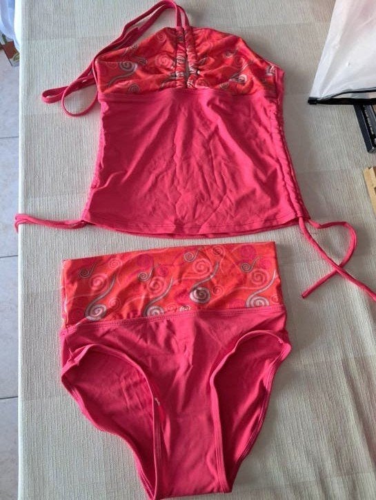 Tankini (maat S) + pareo, Kleding | Dames, Badmode en Zwemkleding, Ophalen