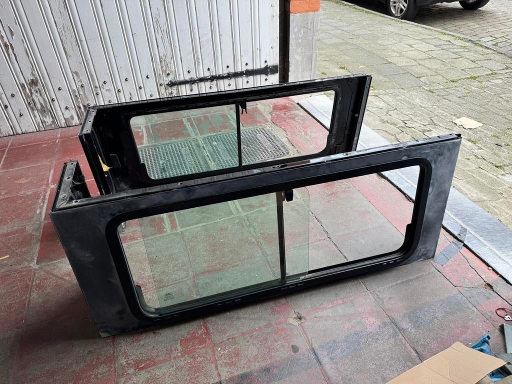 Zijpanelen met schuiframen defender 110, Auto-onderdelen, Ophalen, Voor