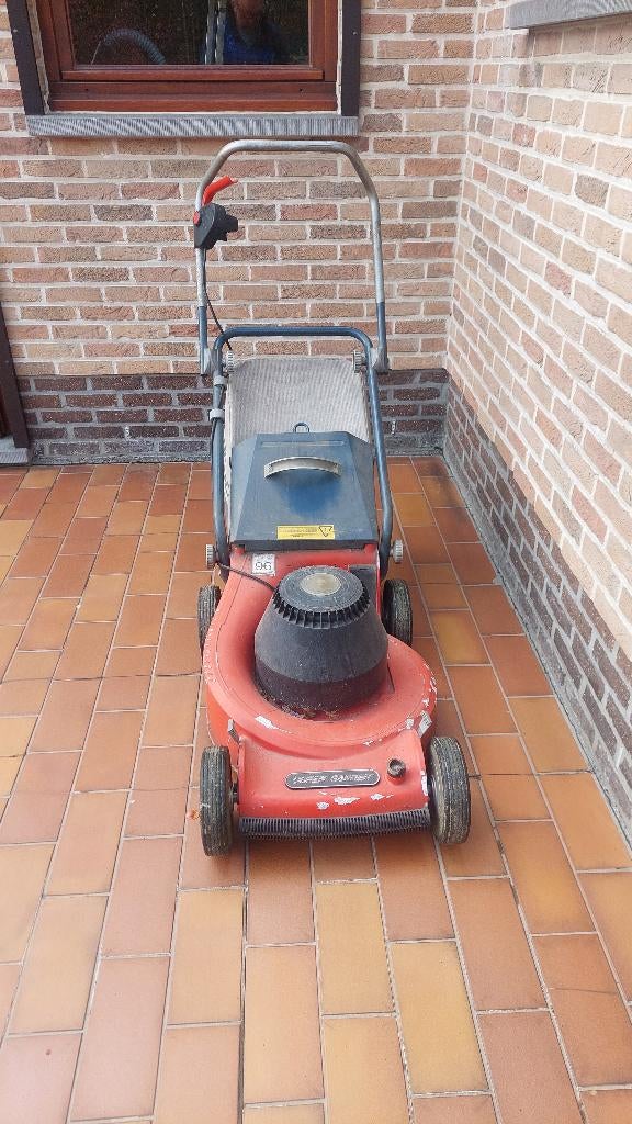 Queen garden, Ophalen, Cirkelmaaier, Elektrische grasmaaier, Wolf Garten