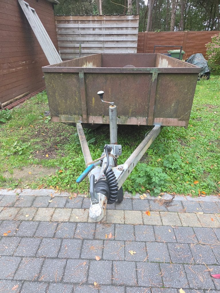 Dubbelassige aanhangwagen, Ophalen, Gebruikt