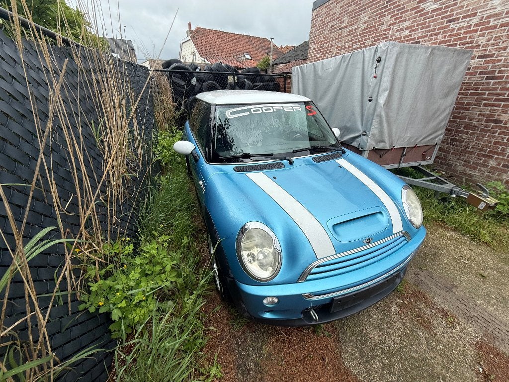 Mini cooper S 1.6 compressor 2004  voor onderdelen of opmaak, Cuir, Boîte manuelle, Capteur de stationnement, Noir
