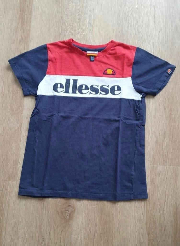T-shirt Ellesse maat 140, Kinderen en Baby's, Kinderkleding | Maat 140, Ophalen of Verzenden, Zo goed als nieuw, Ellesse, Jongen