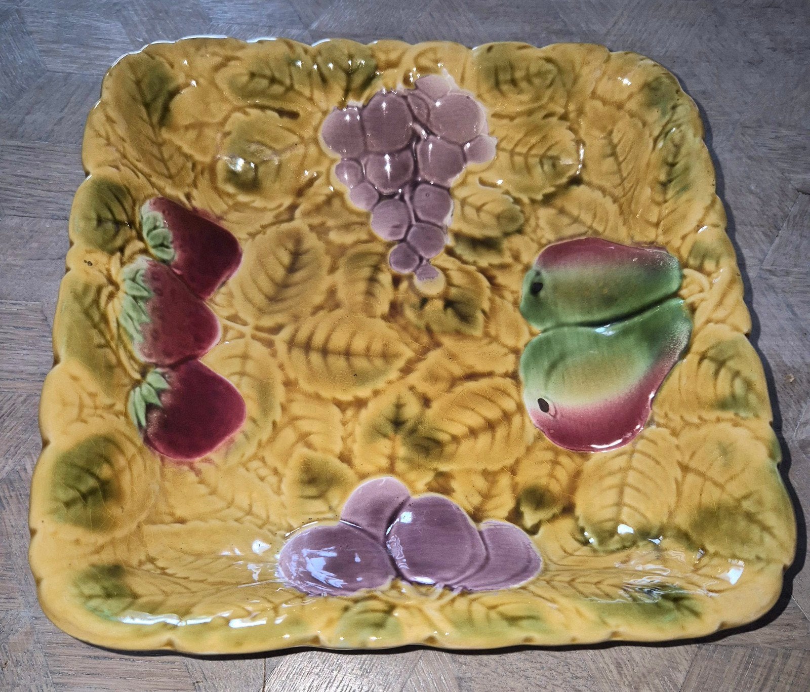 Fruitschaal sarreguemines, Huis en Inrichting, Woonaccessoires | Schalen en Manden, Schaal, Ophalen of Verzenden
