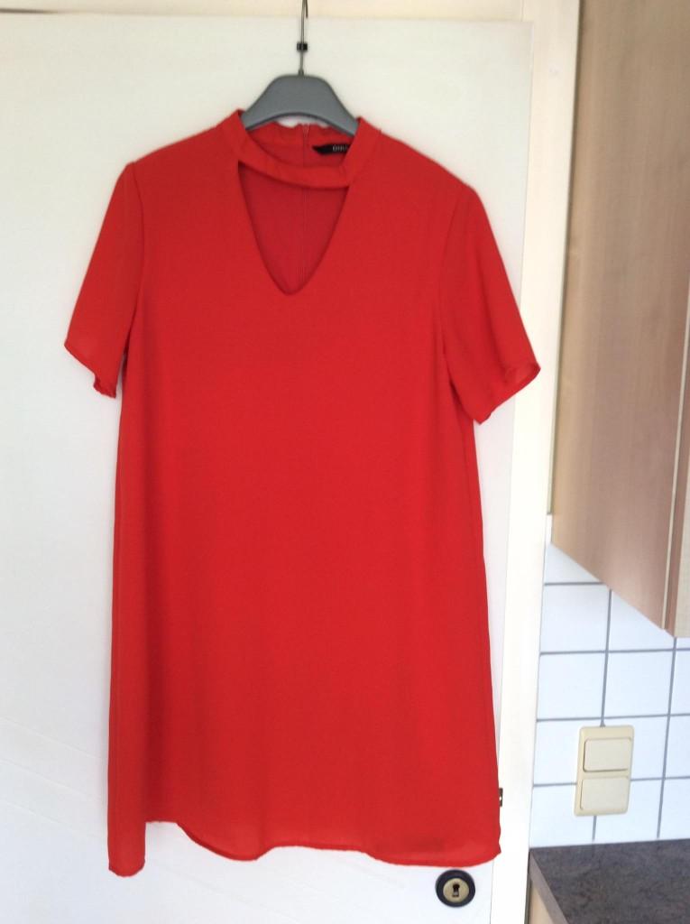 Kleedje met korte mouwen , maat 36.Merk : Only., Kleding | Dames, Jurken, Only, Nieuw, Oranje, Ophalen of Verzenden