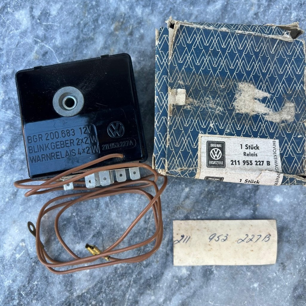 VW NOS 12V knipperlichtrelais Bus Beetle 66-68, Auto diversen, Auto-accessoires, Zo goed als nieuw, Ophalen of Verzenden