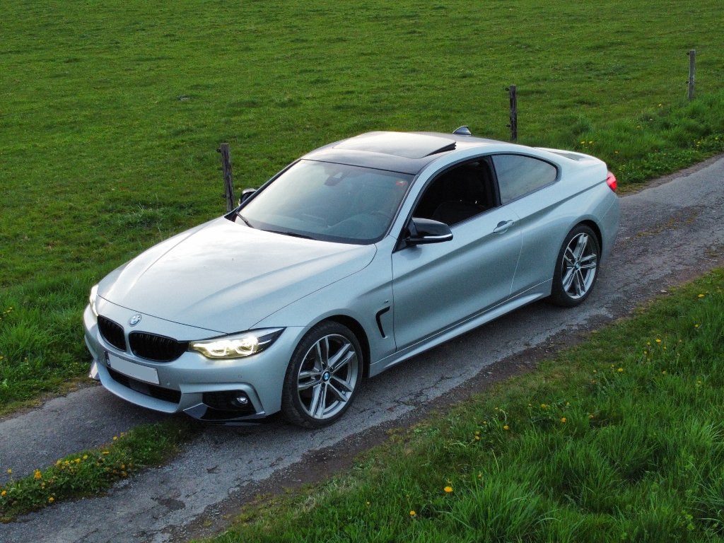 À vendre BMW 420 D coupé, Autos, BMW, Cuir, Euro 6, Carnet d'entretien, Noir