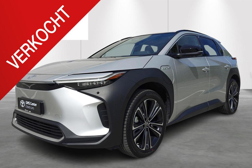 Toyota bZ4X Premium 71 kWh - incl 2 jaar KARE, Auto's, Gebruikt, Zwart, Elektrisch, 5 zetels