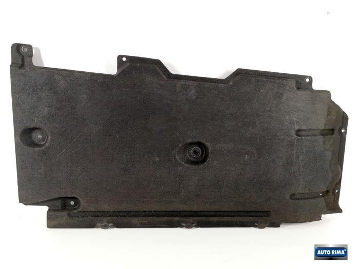 Plaque de protection sol d'un Volvo V40, -, 3 mois de garantie, -, -