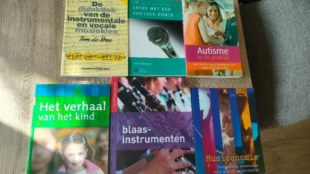 Didactische boeken, Ophalen, Zo goed als nieuw