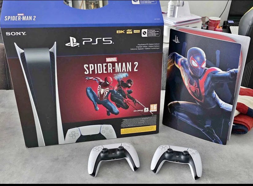 Playstation 5 limeted edition spider-man, Virtual Reality, Zo goed als nieuw, Eén computer, 3 spelers of meer
