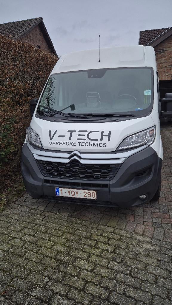 Citroen jumper  140000 km, Auto's, Citroën, Voorwielaandrijving, 4 deurs, Wit, Navigatiesysteem