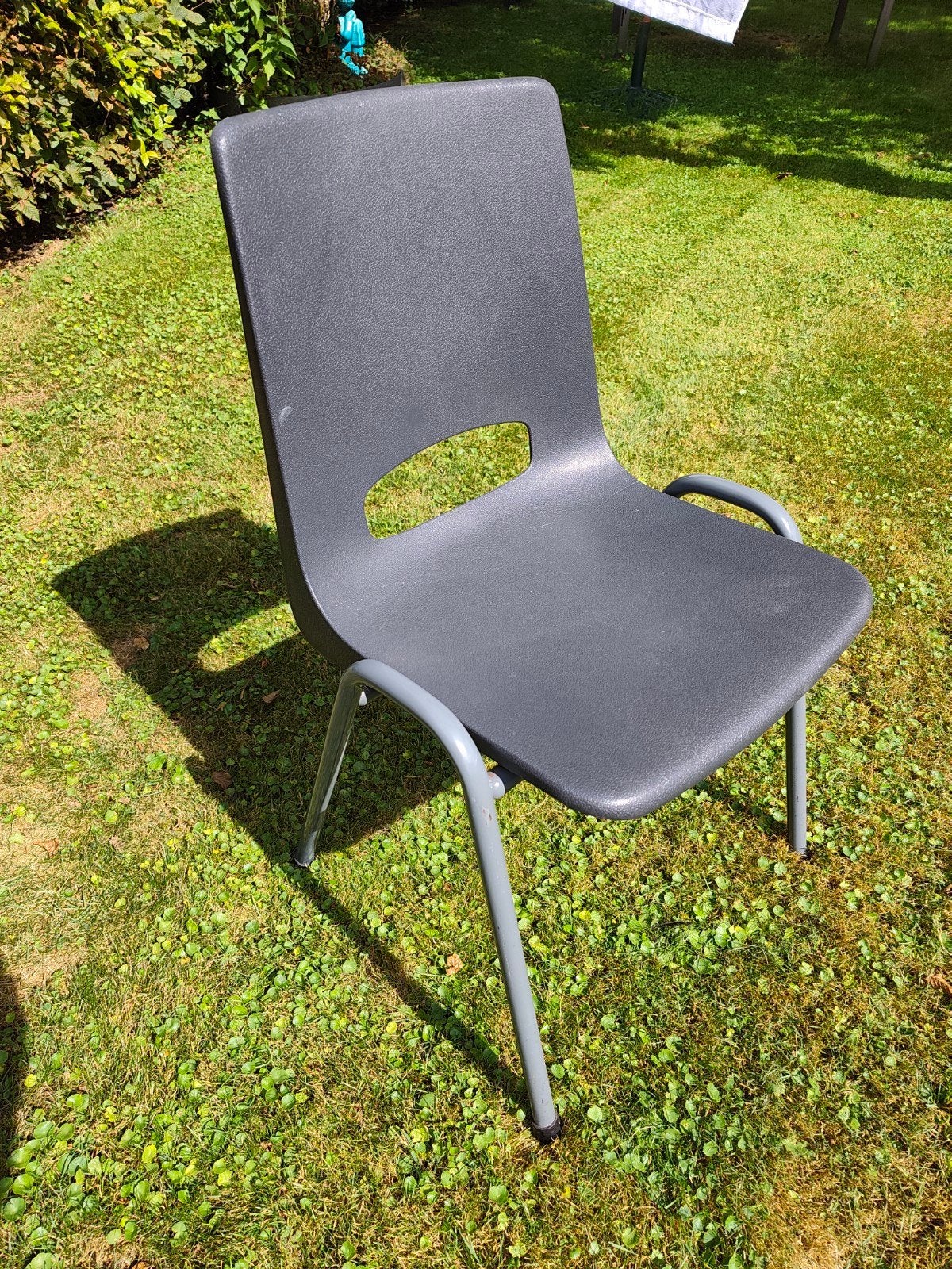 stoel voor tuin, of feest., Ophalen, Grijs