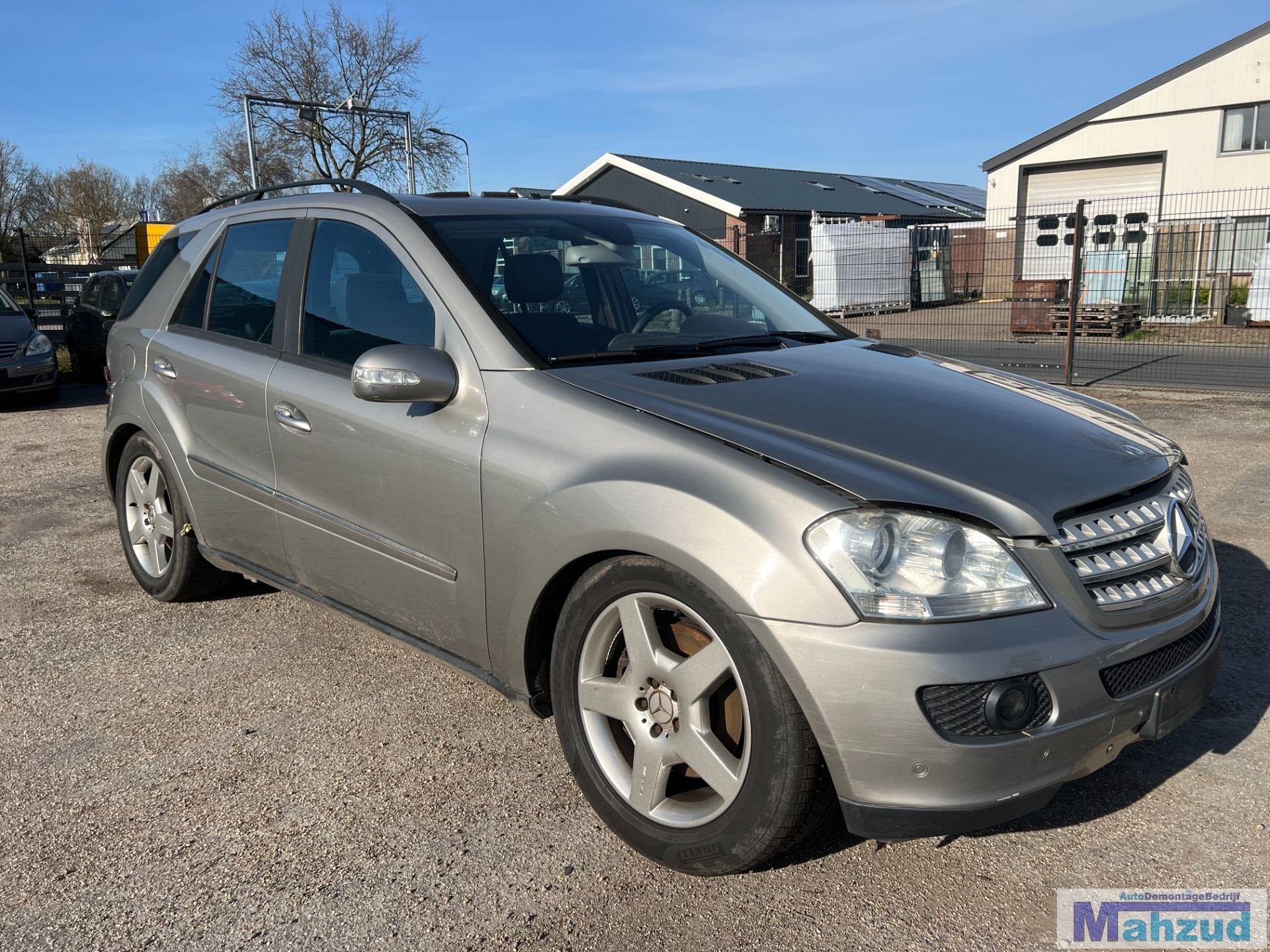 MERCEDES ML 2 W164 ml500 ch ssis jambe de force sous-ch ssis, Mercedes-Benz AG, Mercedes-Benz, Utilisé, Mercedesstrasse 120
70372  Stuttgart, DE