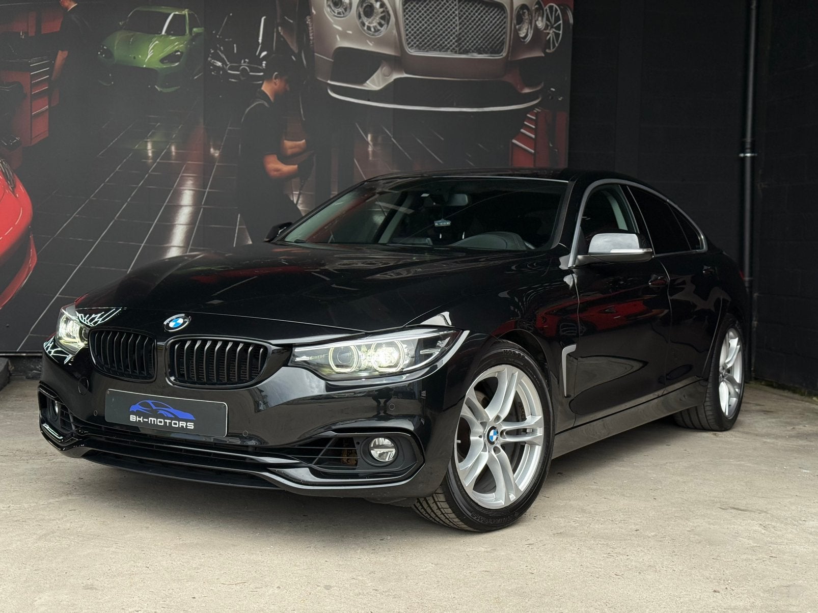 Bmw 418i Gran Coupé SportLine Automaat, Auto's, Stof, Zwart, Bedrijf, 5 zetels