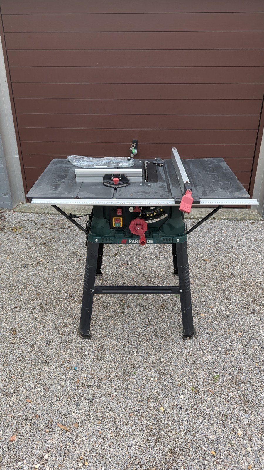 Parkside tafelzaag PTKS 2000 G5 2000W + onderstel, Ophalen, Gebruikt, 1200 watt of meer, Parkside