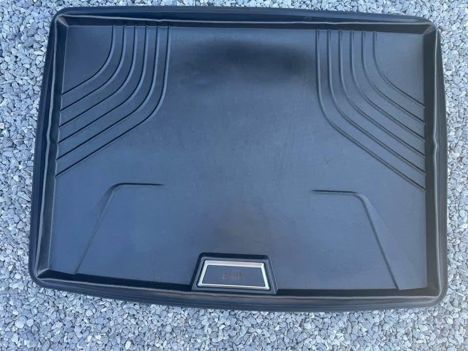 Tapis BMW série 1 comme neuf., Enlèvement, Comme neuf