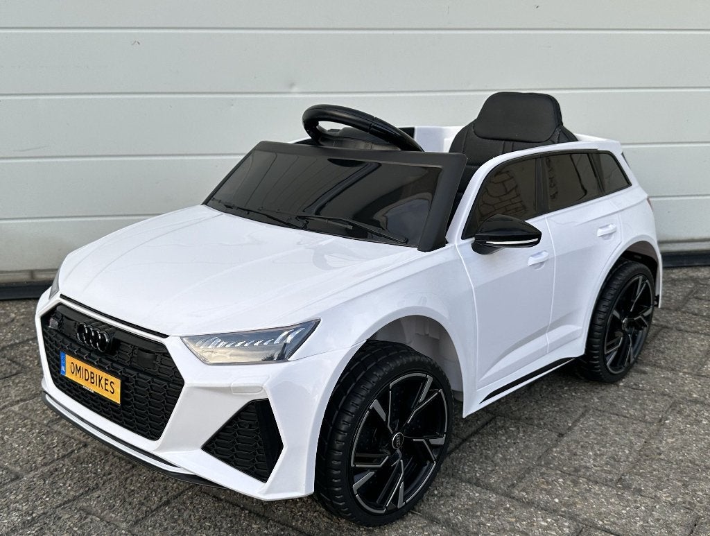 Audi RS6 12v wit - Leder - Rubberband - afstandsbediening, Kinderen en Baby's, Speelgoed | Buiten | Accuvoertuigen, Ophalen of Verzenden