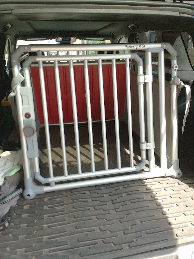 Hondenbox voor wagen, Dieren en Toebehoren, Ophalen, Zo goed als nieuw