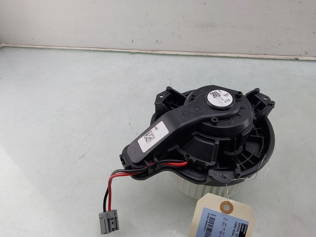 KACHEL VENTILATORMOTOR Ford Kuga III (DFK) (01-2019/-), Gebruikt, Ford