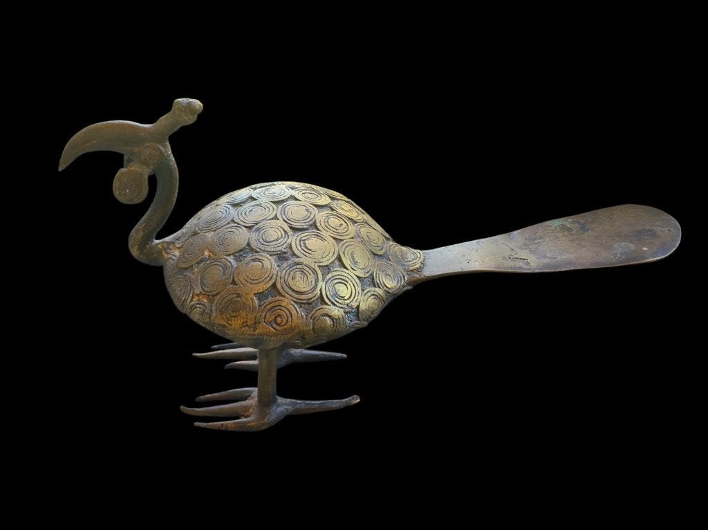 Grand Calao en bronze Akan de 30 cm sur 18, Antiquités & Art, Enlèvement, Bronze