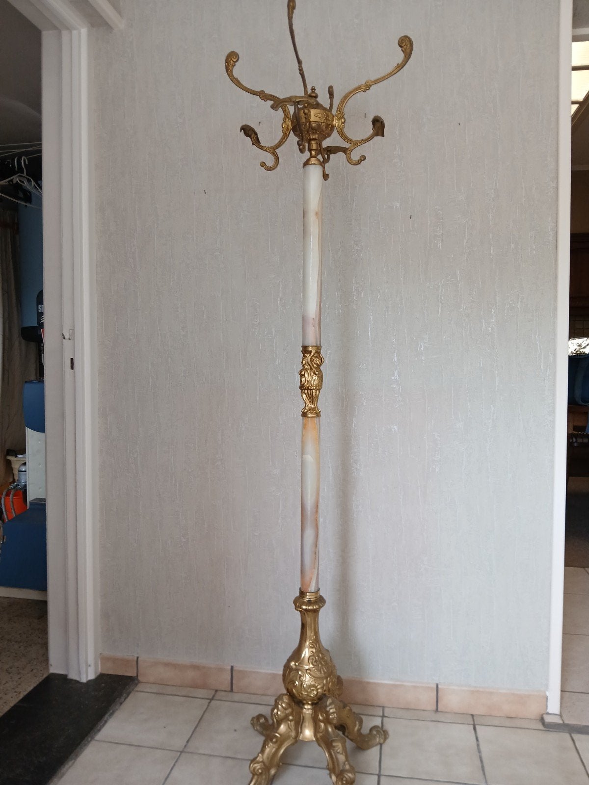 Porte-manteau vintage en laiton/onyx, Enlèvement