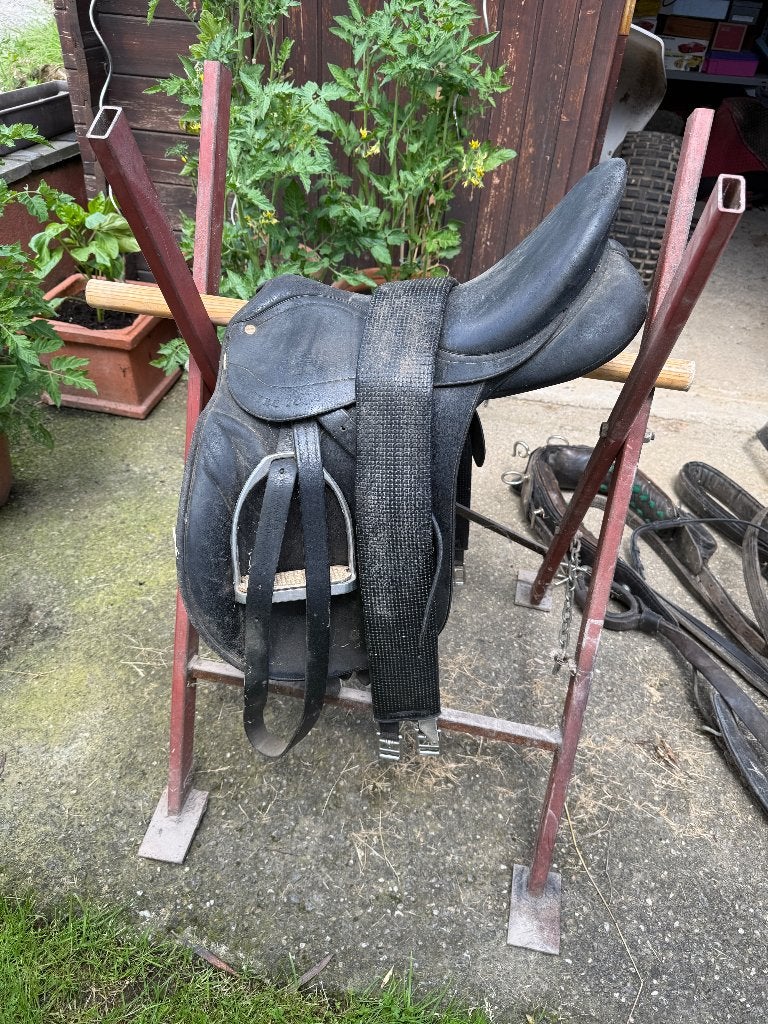 Selle, Ophalen, Gebruikt, Dressuur