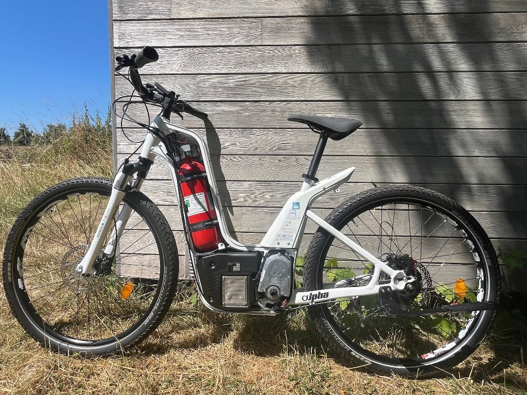 Pièce Unique - Super collector, Enlèvement, Neuf, 50 km par batterie ou plus