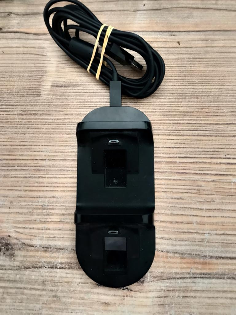 PlayStation 4 / Xbox One oplader, Games en Spelcomputers, Spelcomputers | Xbox | Accessoires, Zo goed als nieuw, Xbox One, Verzenden