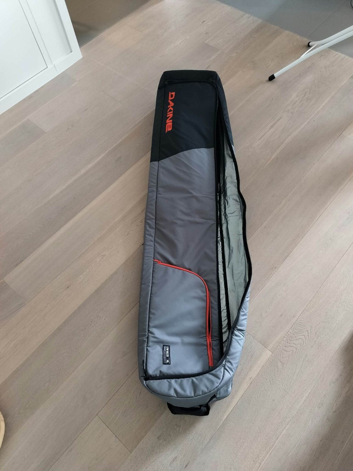 Dakine low roller 165, Sports & Fitness, Enlèvement