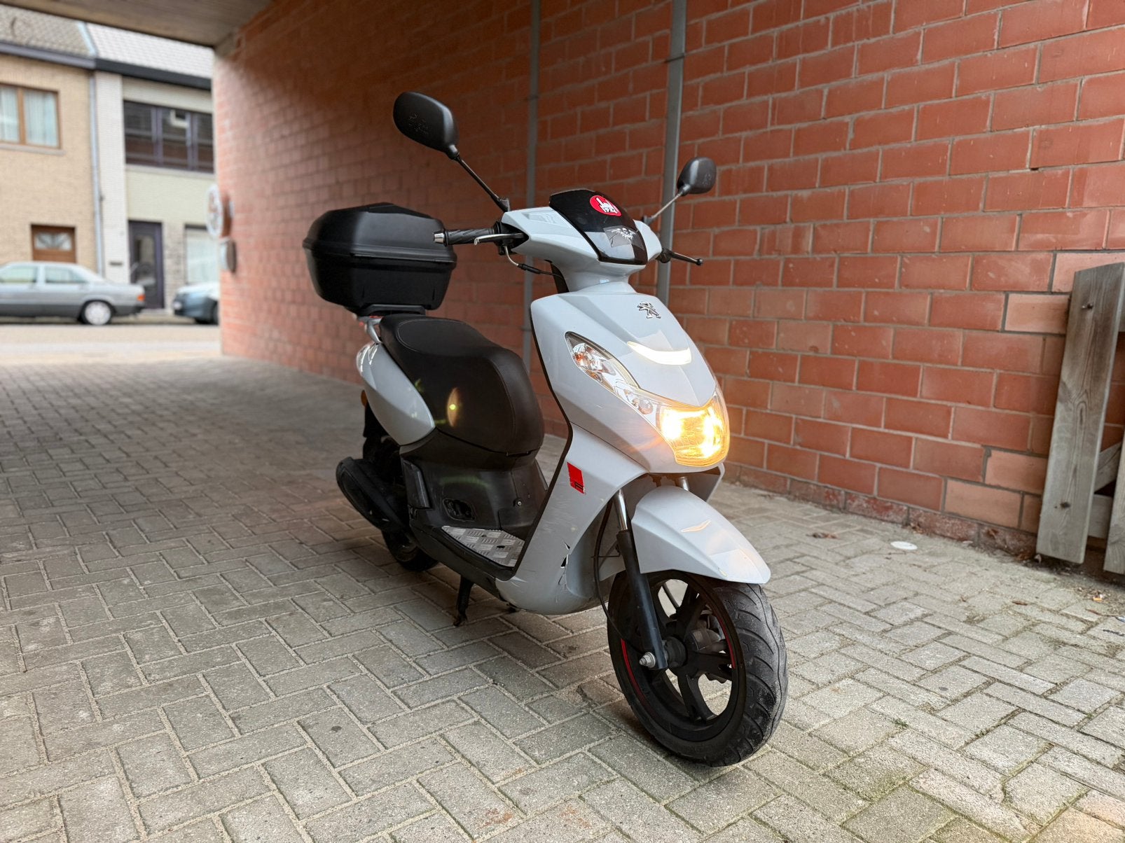 Peugeot Kisbee Rs | A-klasse 2020 | Nardo Grey - Goede staat, Vélos & Vélomoteurs, Enlèvement