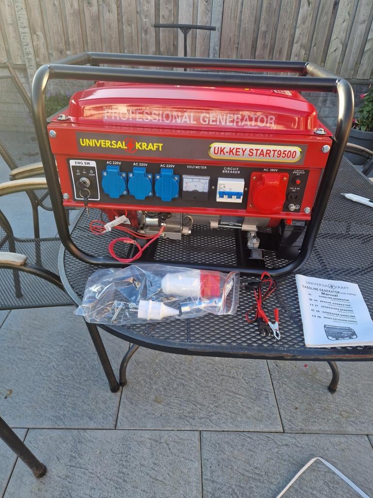 Aggregaat, Doe-het-zelf en Bouw, Aggregaten, Benzine, Elektrisch startend, Ophalen of Verzenden