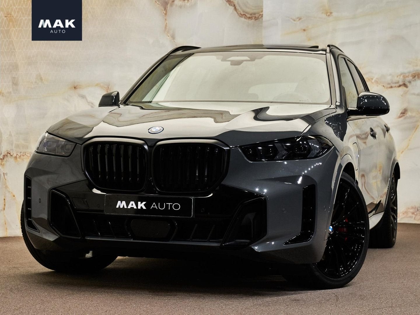 BMW X5 xDrive50e M Sport Pro , Sonderlackierung, SkyLounge p, Achat, X5, Entreprise, Noir