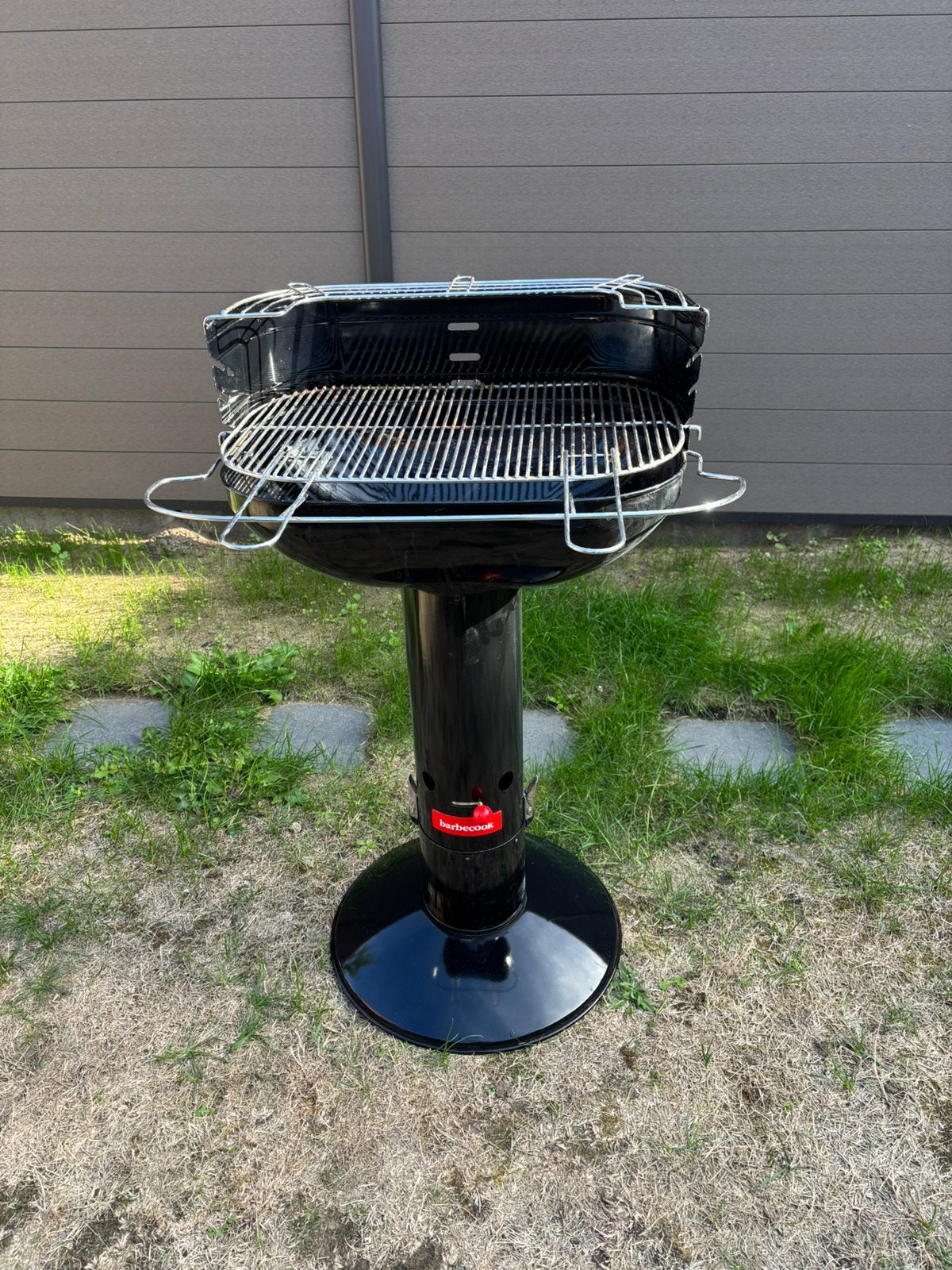 BBQ op voet - Barbecook in goede staat, Jardin & Terrasse, Enlèvement, Comme neuf, Avec accessoires