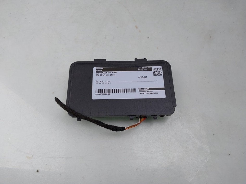 CHARGEUR DE TELEPHONE A INDUCTION (|5NA980611|), Autos : Pièces & Accessoires, Autres pièces automobiles, Utilisé