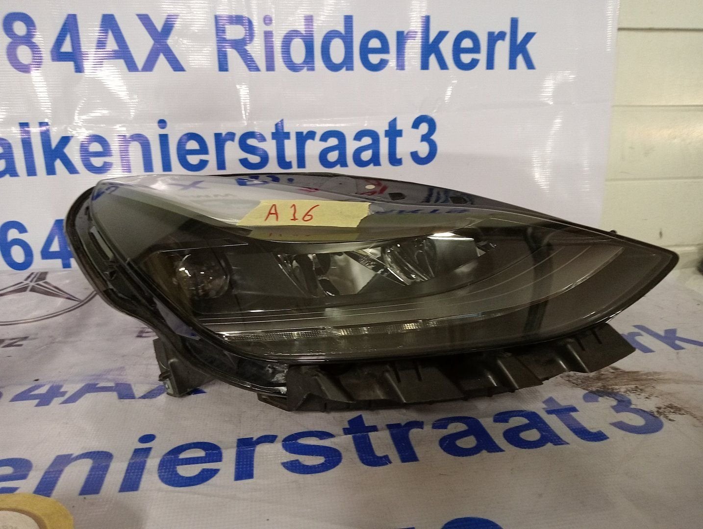 Koplamp Tesla Model 3Y Projector Matrix 151495300C Rechts, Gebruikt, -, Overige automerken, -