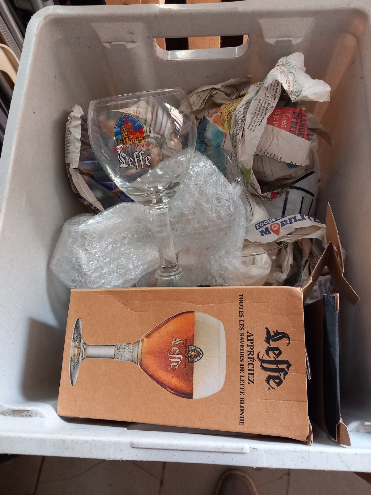 bierglazen te koop 2 soorten, Ophalen
