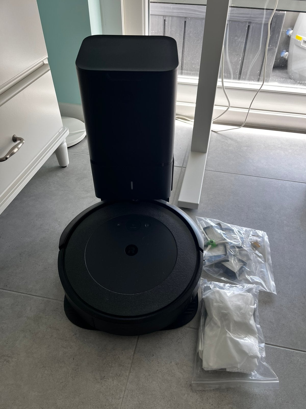 Irobot roomba i3+, Ophalen, Zo goed als nieuw, IRobot