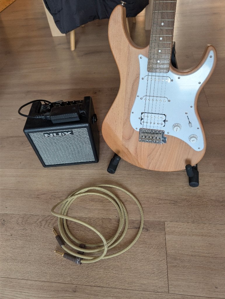 Pack Guitare Électrique Yamaha Pacifica 112J + Ampli NUX, Musique & Instruments, Enlèvement, Comme neuf, Solid body, Autres marques
