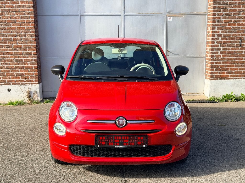 FIAT 500 GEKEURD VOOR 2 JAAR, Auto's, Voorwielaandrijving, 4 zetels, 139 g/km, 4 cilinders
