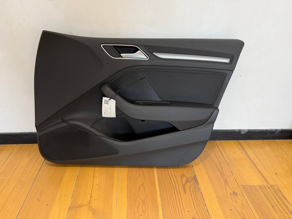 Panneau de porte audi A3 2017, Enlèvement, Audi